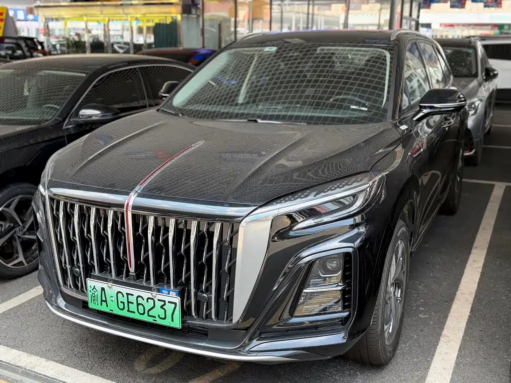 Hongqi HS3 PHEV 2026 — фото 1