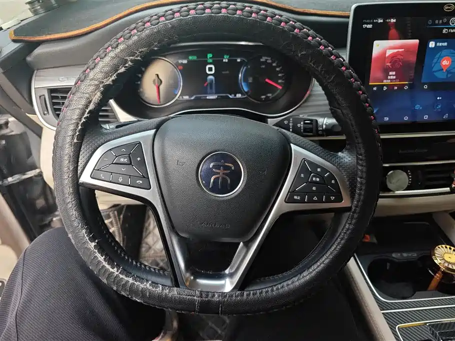 BYD MAX New Energy 2019 — фото 15