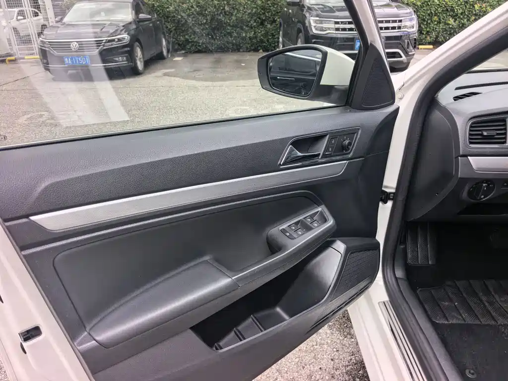 Volkswagen Gran Lavida 2018 — фото 21