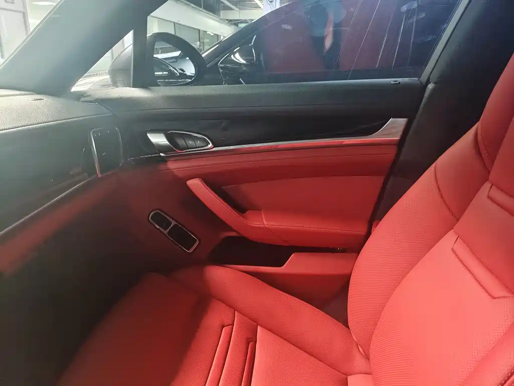 Porsche Panamera 2015 — фото 8