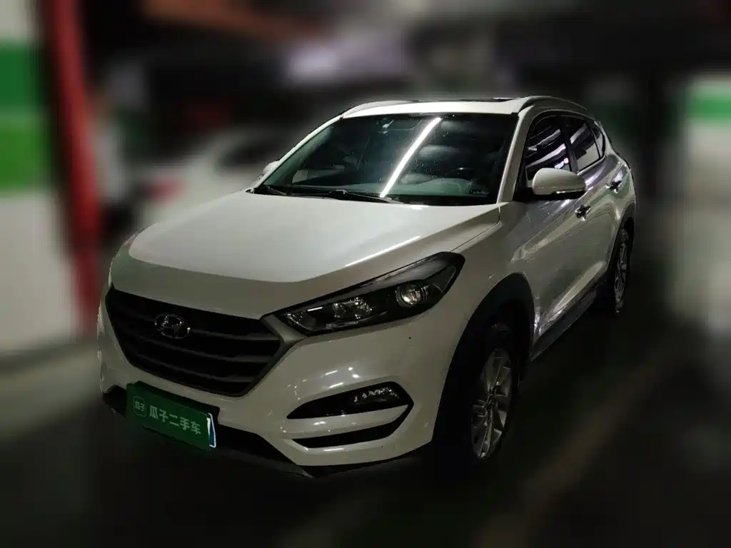 Hyundai Tucson 2017 — фото 1