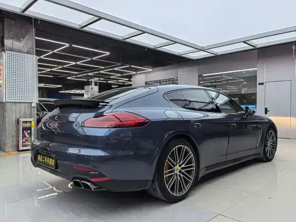 Porsche Panamera 2014