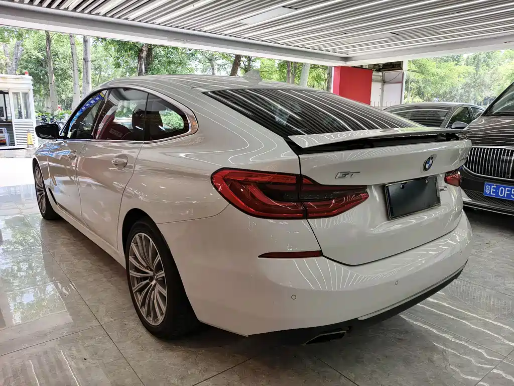 BMW 6 Series GT 2019 — фото 4