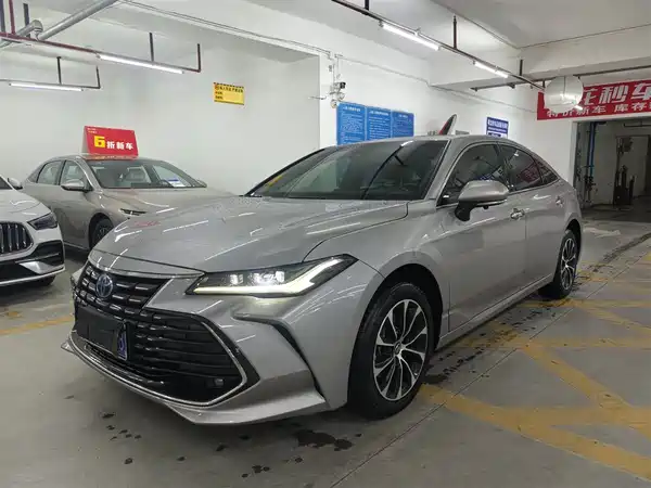Toyota Avalon 2022
