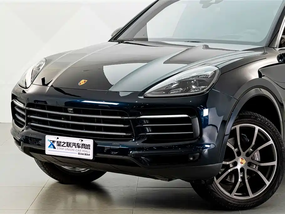 Porsche Cayenne 2022 — фото 2