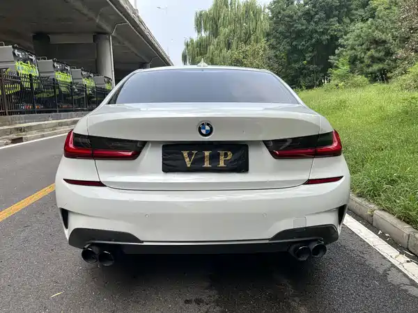 BMW 3 Series 2020