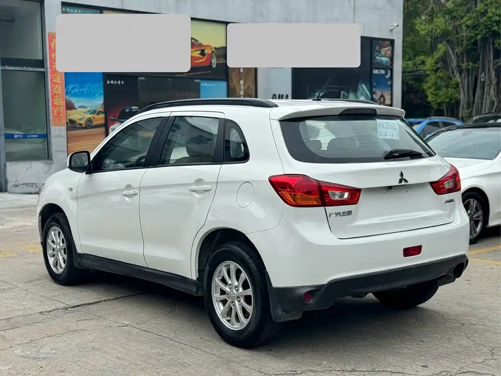 Mitsubishi ASX 2015 — фото 11