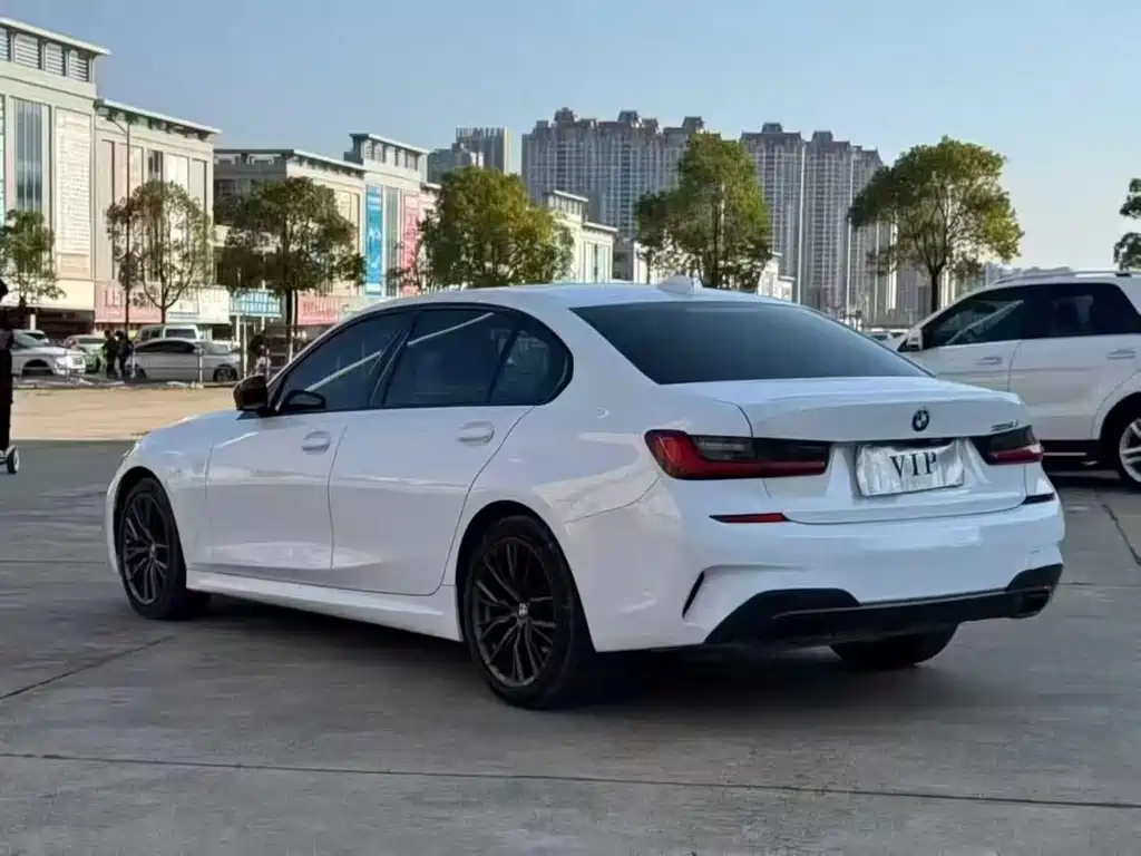 BMW 3 Series 2020