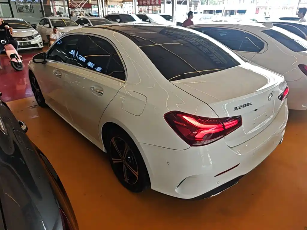 Mercedes-Benz A-Class 2022 — фото 5
