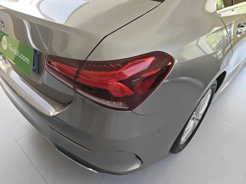 Mercedes-Benz A-Class 2020 — фото 8