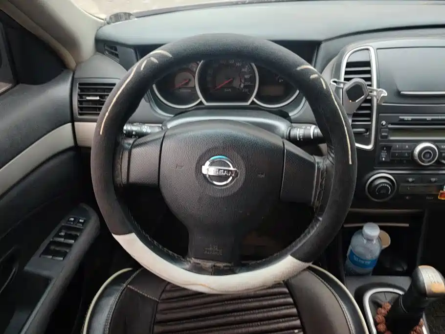 Nissan Sylphy 2016 — фото 15