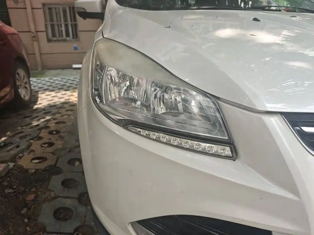 Ford Kuga 2016