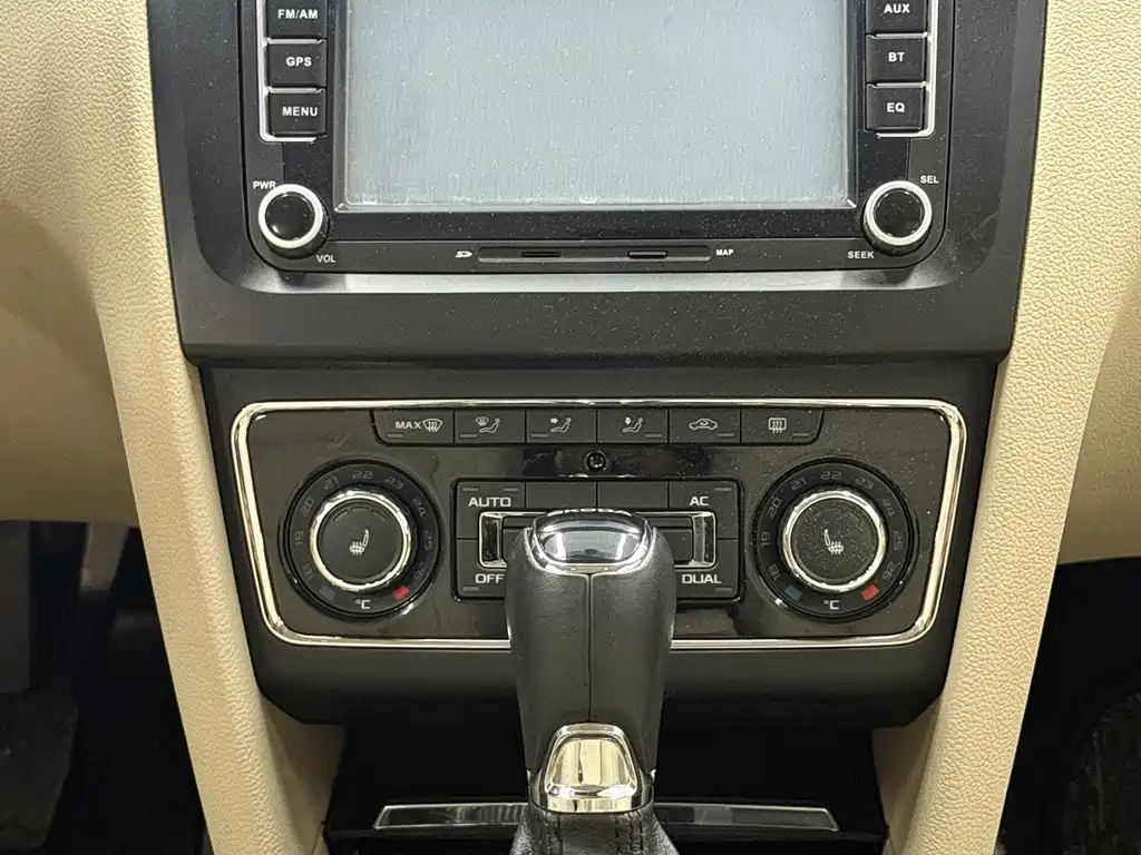 Skoda Speedy 2014 — фото 11