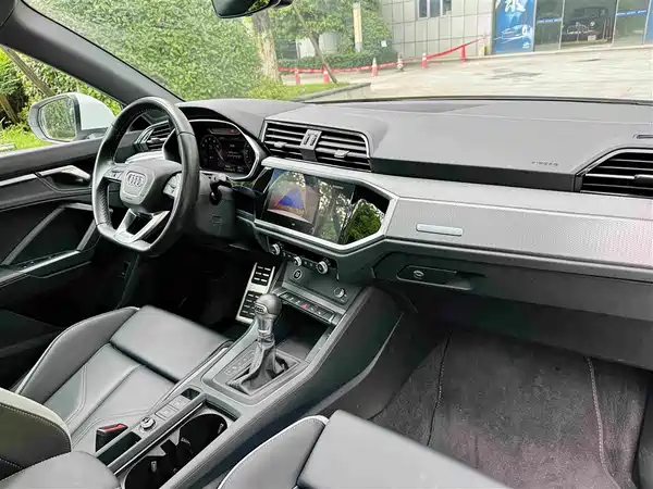 Audi Q3 2024