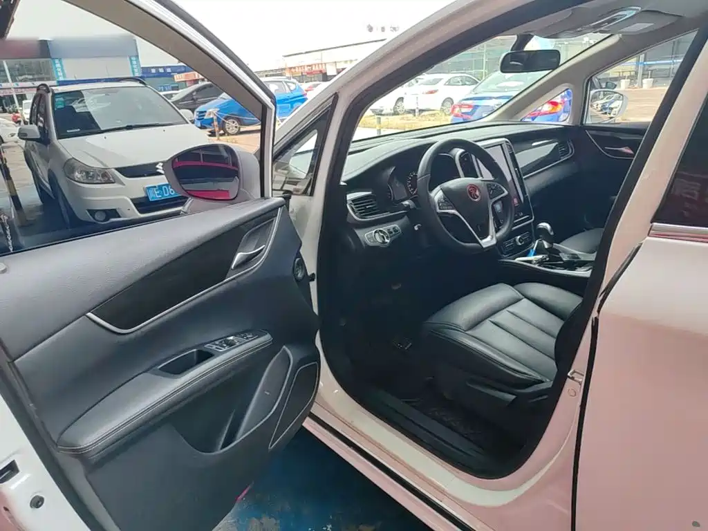 BYD Song MAX 2018 — фото 16