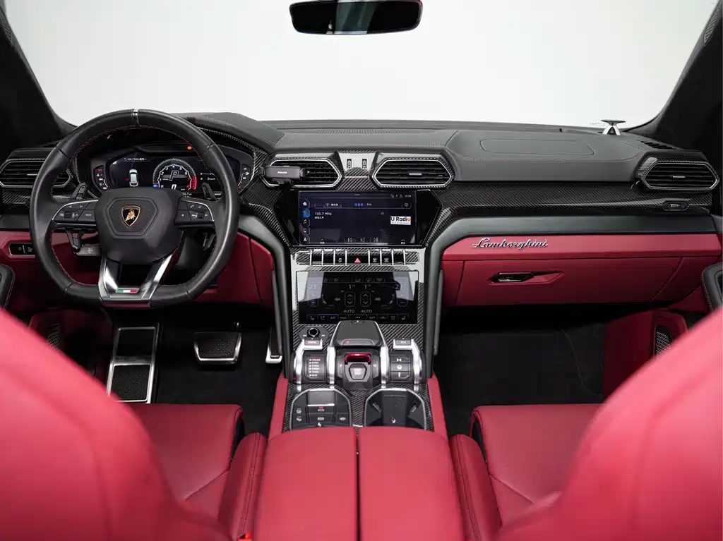 Lamborghini Urus 2021 — фото 12