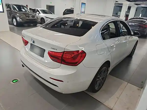 BMW 1 Series 2018