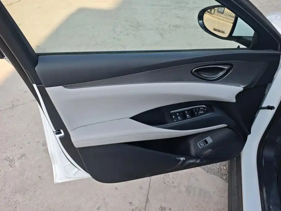 BYD Seal 06 DM-i Travel Edition 2025 — фото 7