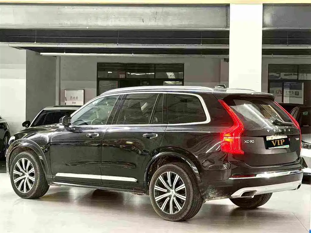 Volvo XC90 Plug-In Hybrid 2020 — фото 8