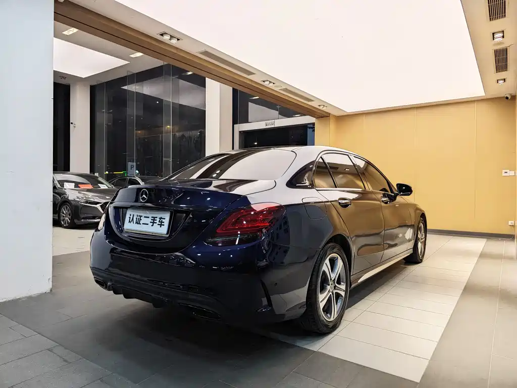 Mercedes-Benz C-Class 2020 — фото 30