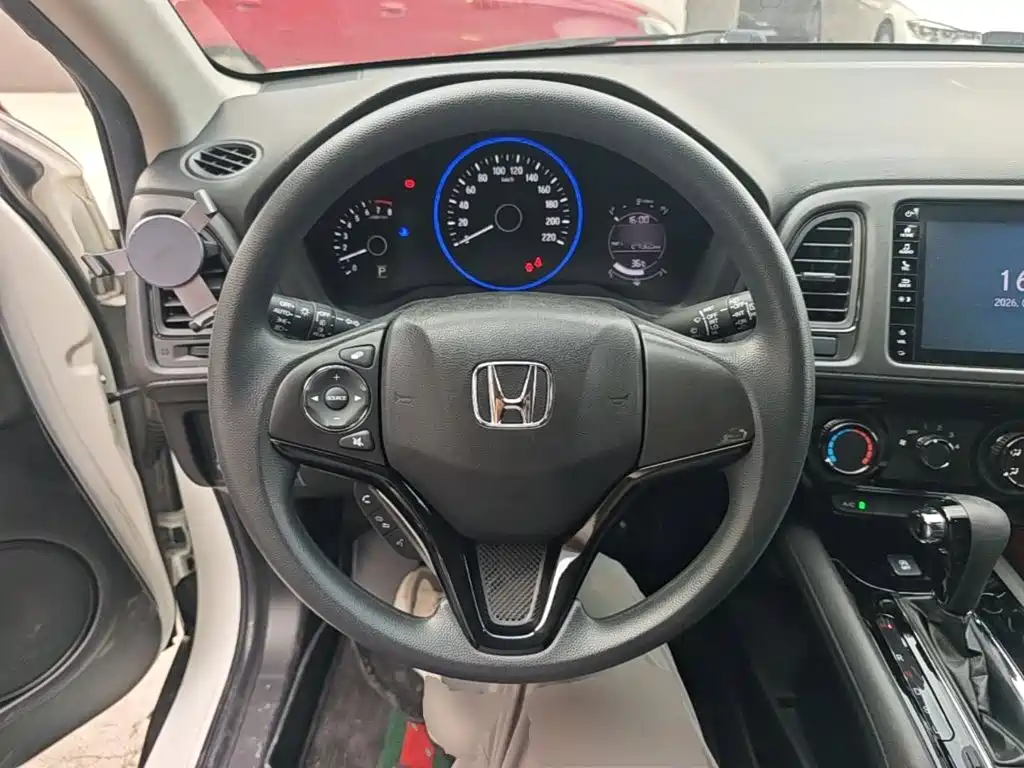 Honda Vezel 2020 — фото 11