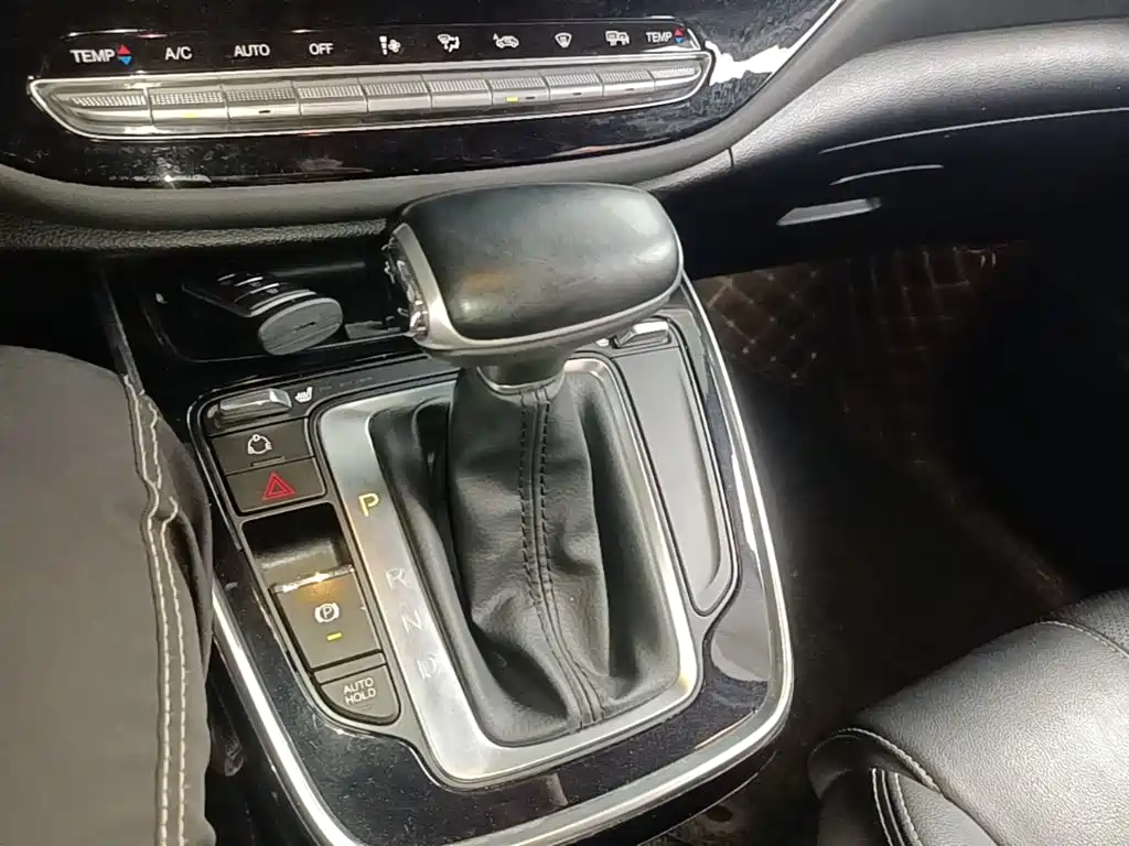 GAC Motor Trumpchi M6 2020 — фото 12