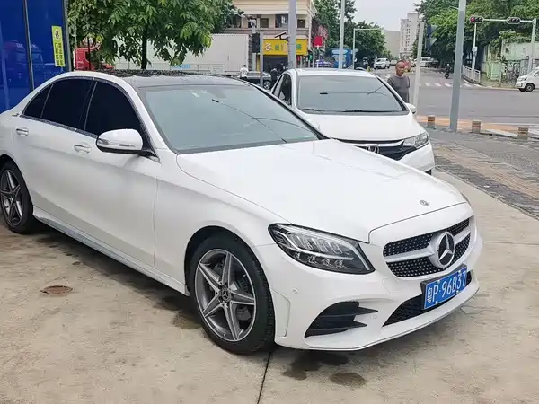 Mercedes-Benz C-Class 2021