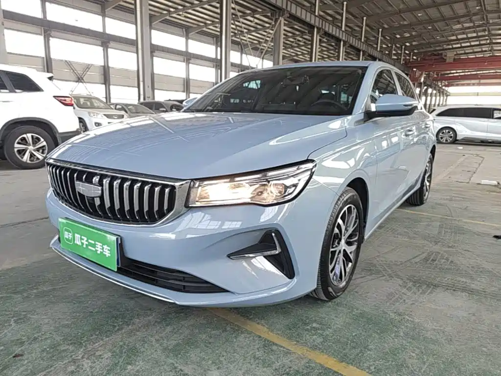 Geely Emgrand 2025