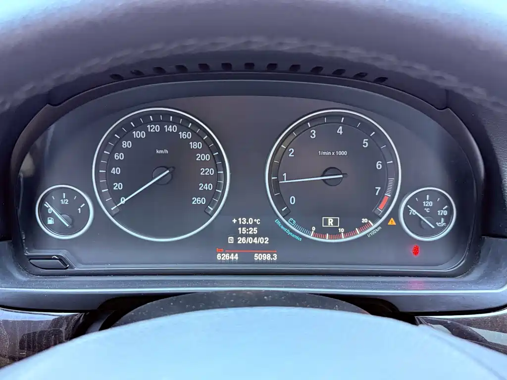 BMW 5 Series 2013 — фото 14