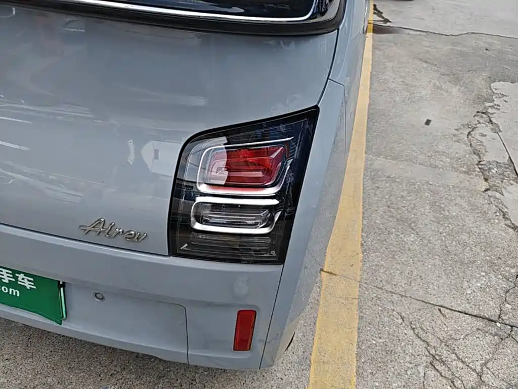 Wuling Air ev Clear Sky 2024 — фото 8