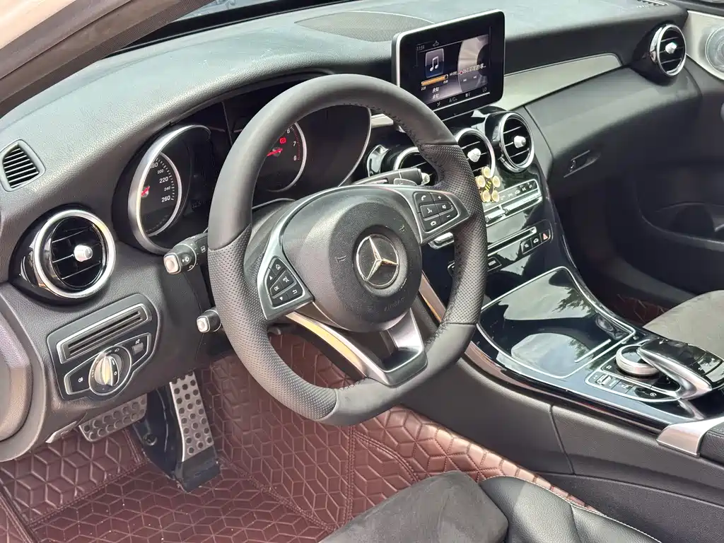 Mercedes-Benz C-Class 2018 — фото 10
