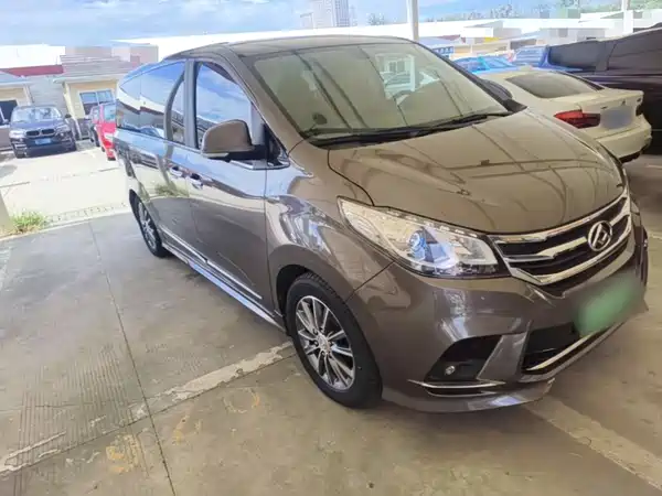 Maxus SAIC Maxus EG10 2021
