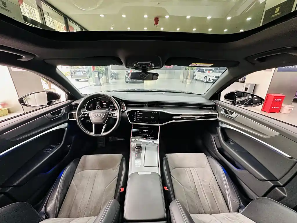 Audi A6L 2023 — фото 4