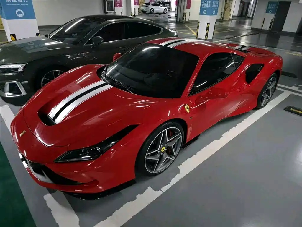 Ferrari F8 2021 — фото 2