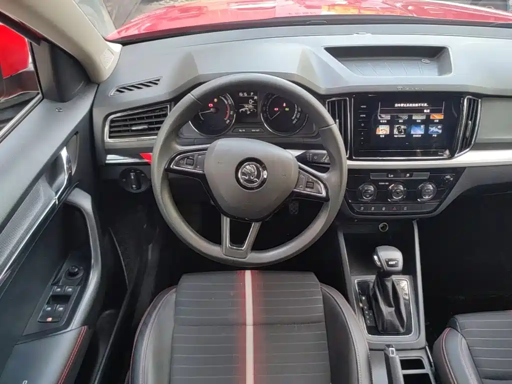 Skoda Kamiq 2021 — фото 17