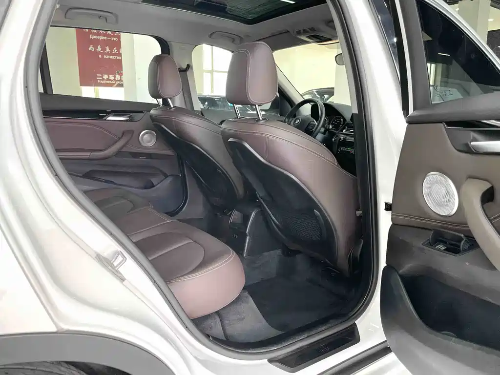 BMW X1 2023 — фото 13