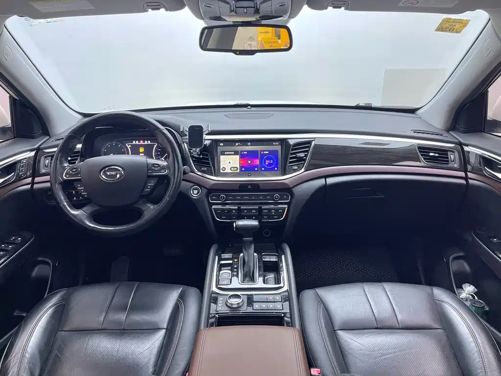 GAC Motor Trumpchi GS8 2018 — фото 14
