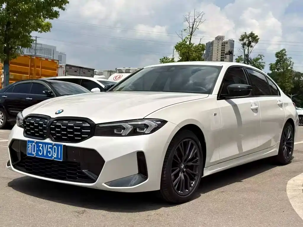 BMW 3 Series 2024