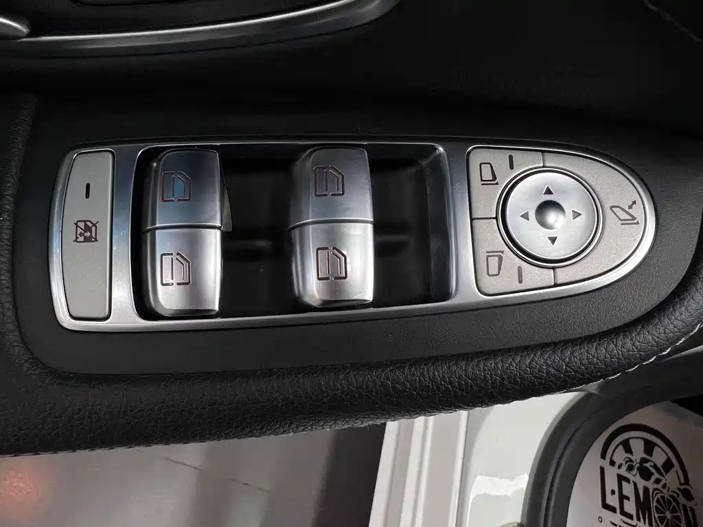 Mercedes-Benz C-Class 2016 — фото 30