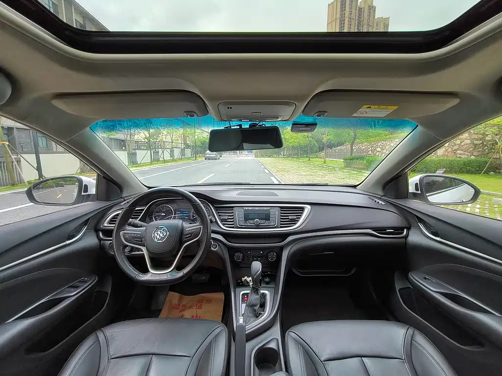Buick Excelle 2018 — фото 10