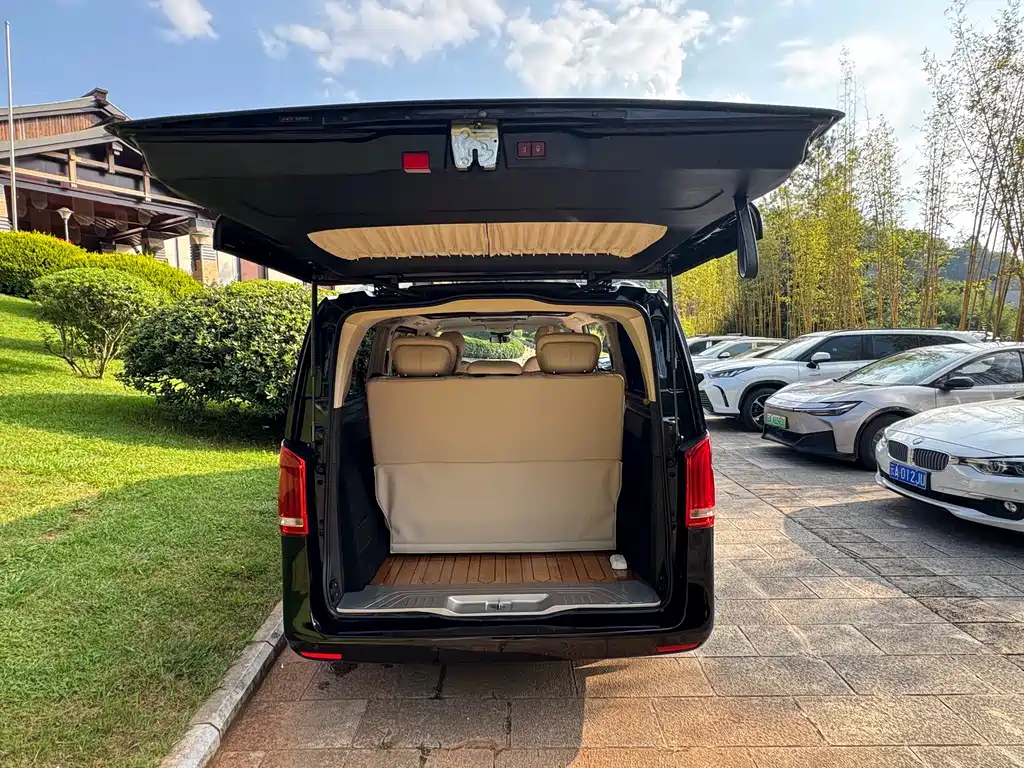 Mercedes-Benz Vito 2020 — фото 14