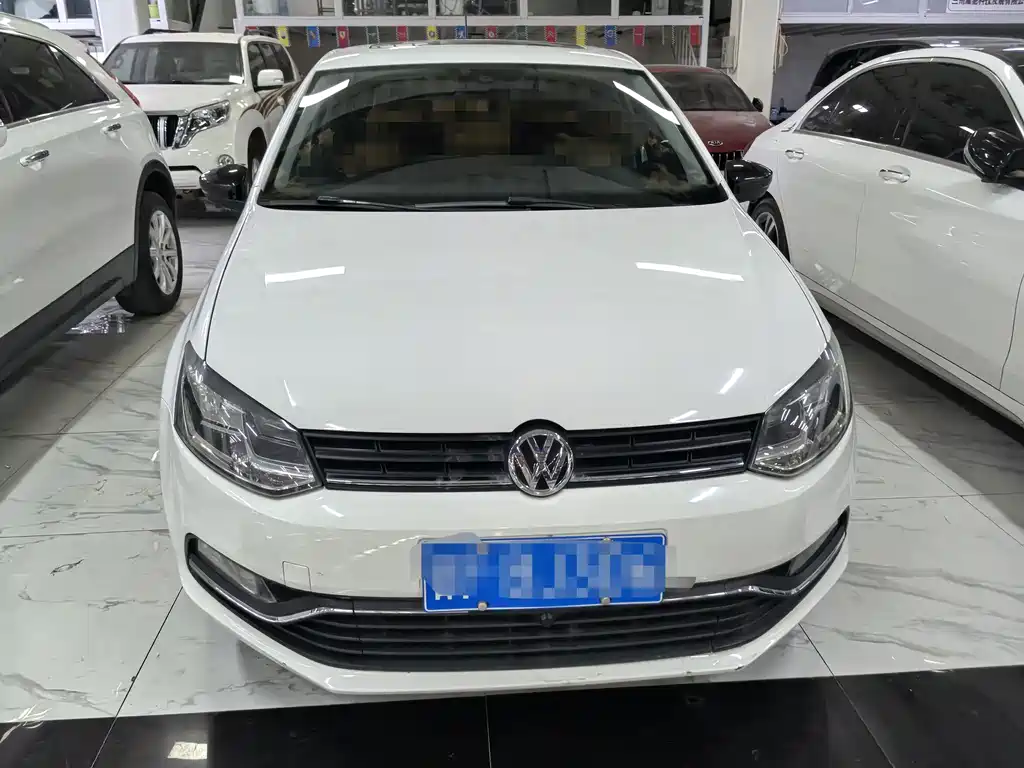 Volkswagen Polo 2015