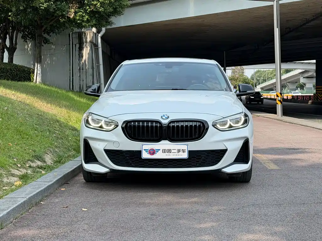 BMW 1 Series 2022