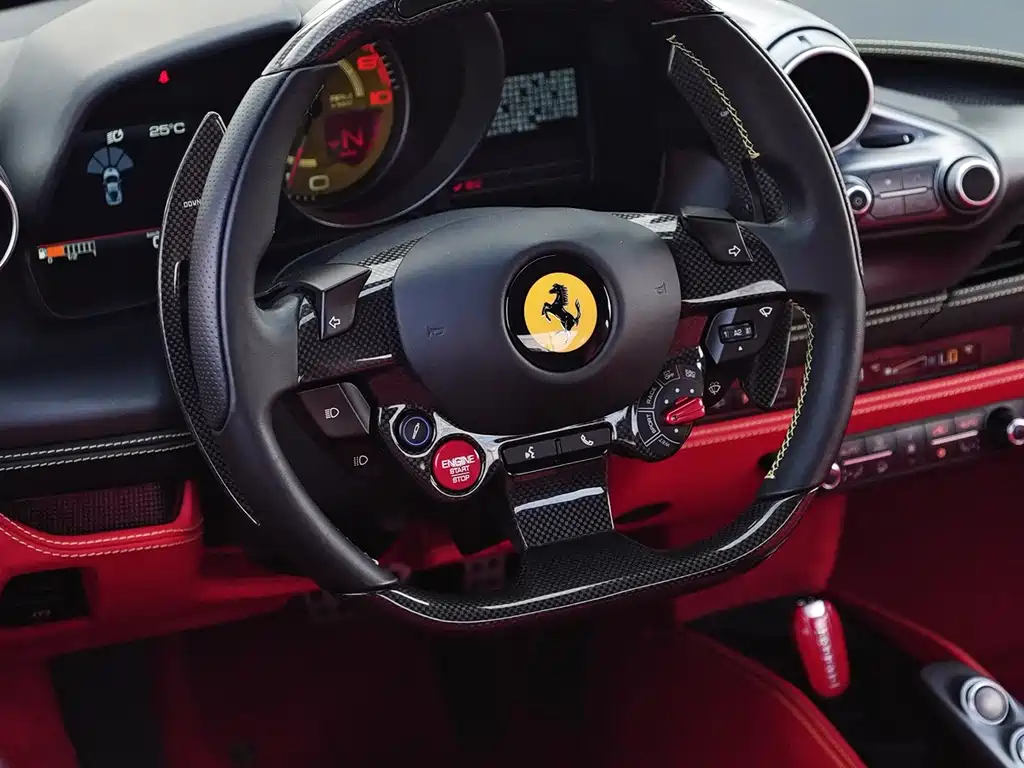 Ferrari F8 2022 — фото 20