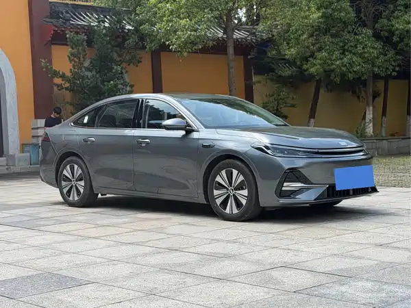 Geely Galaxy A7 EM 2025