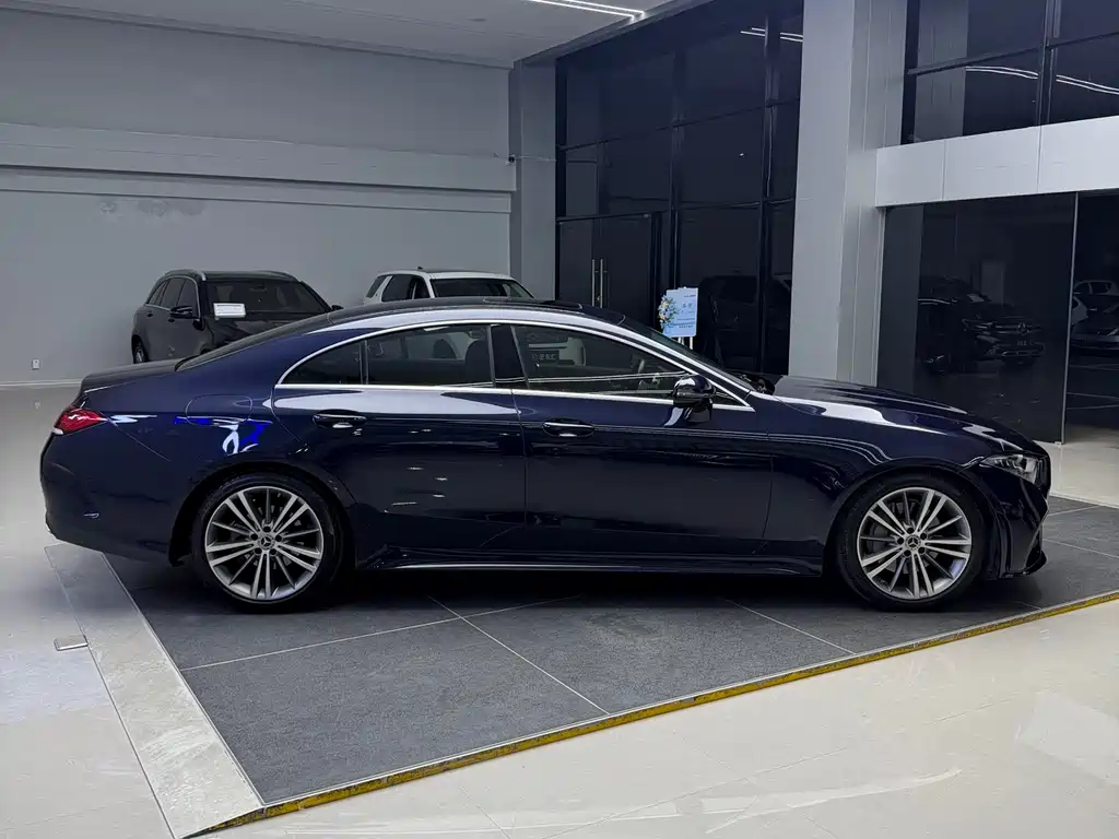 Mercedes-Benz CLS 2020 — фото 3