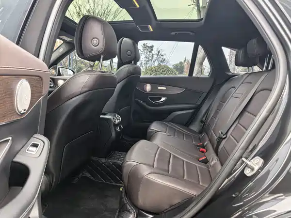 Mercedes-Benz GLC 2022