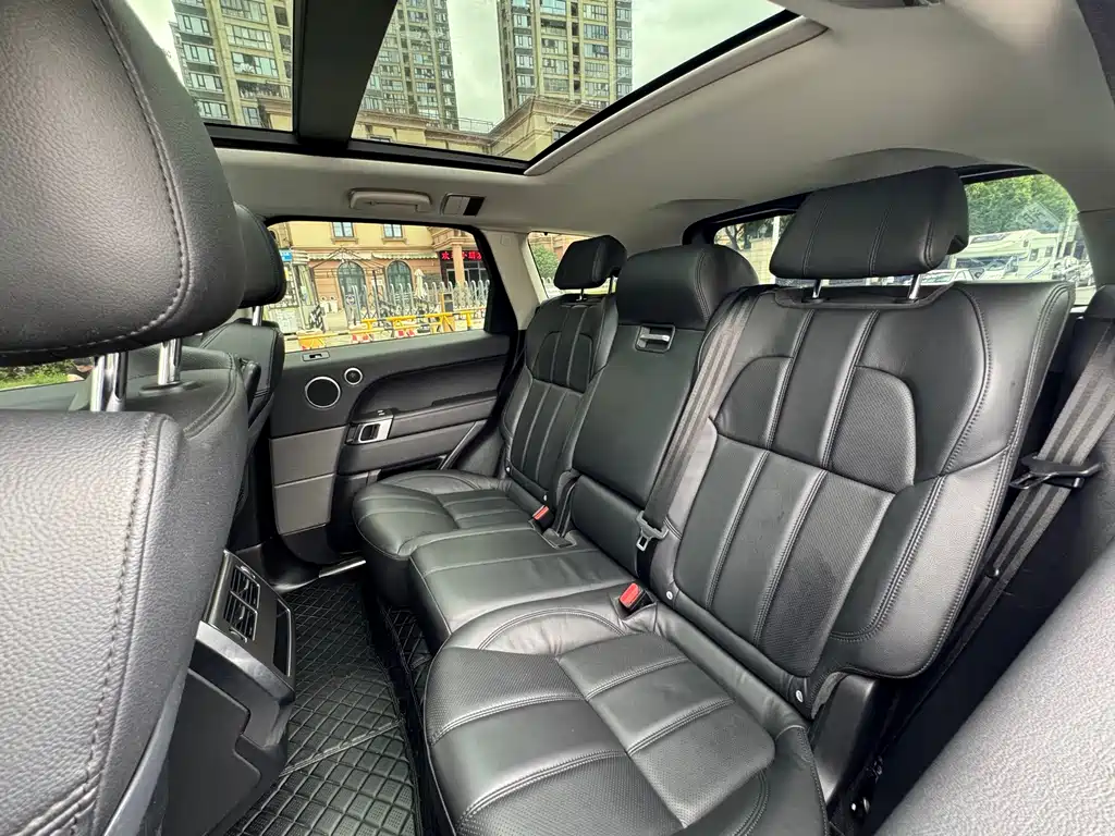 Land Rover Range Rover Sport 2017 — фото 15