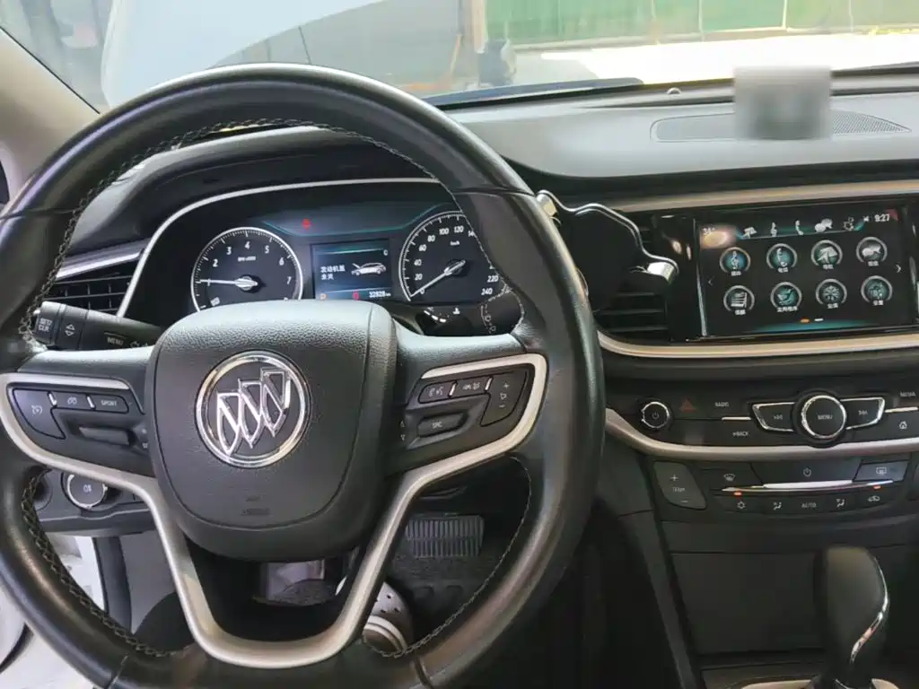 Buick Excelle 2019 — фото 10