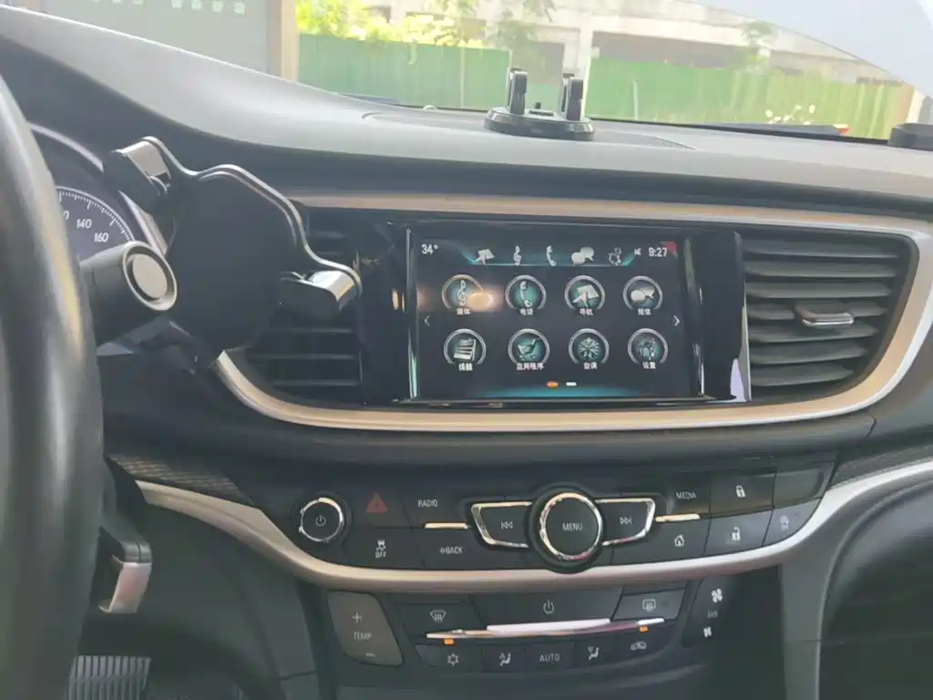 Buick Excelle 2019 — фото 13